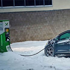 Como armazenar energia em uma bateria de carro elétrico no inverno?