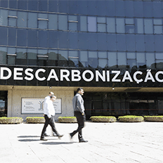 Volkswagen Caminhões e Ônibus alcança o marco de 71% de sua energia derivada de fontes renováveis