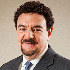 Claudio Lorenzetti foi eleito para a presidência do Conselho de Administração da Abinee e do Sinaees-SP