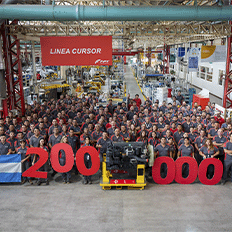 Fábrica de motores da FPT Industrial na Argentina alcança a produção de 200 mil unidades de propulsores 
