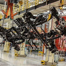 Produção de caminhões segue acelerada