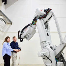 ABB Robótica continua a expansão de seu portfólio modular de grandes robôs