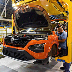 Montadoras anunciam produção de 1,5 milhão de veículos