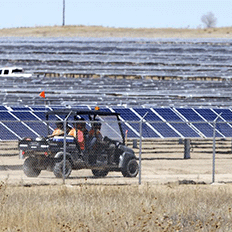 Brasil acaba de ultrapassar a marca de 15 gigawatts de capacidade instalada nas grandes usinas solares