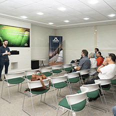 Visita técnica à Unidade de Demonstração de Biogás e Biosyncrude e ao laboratório de biogás do CIBiogás
