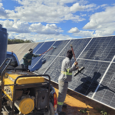L8 Energy mira em operação e manutenção de sistemas fotovoltaicos