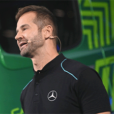 Mercedes-Benz Caminhões e Ônibus discute sobre o próximo ciclo de investimentos da empresa no Brasil