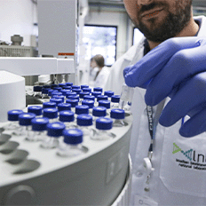 Combustível de aviação obtido a partir de óleo microbiano tem potencial de reduzir as emissões de gases do efeito estufa 