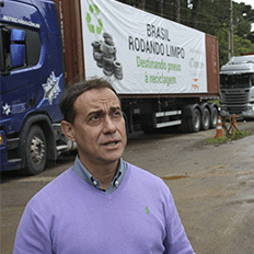 Ação emblemática de duas associações marcou o despertar de Manaus para a reciclagem de pneus