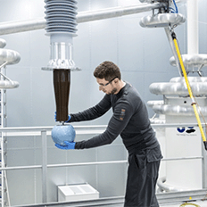 Hitachi Energy anuncia na CERAWeek investimentos adicionais importantes de mais de US$ 250 milhões até 2027