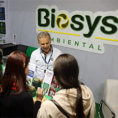 A demanda por soluções ambientais tem aproximado indústria e governo em torno de práticas sustentáveis e tecnologias limpas