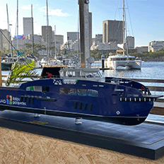 Único barco do mundo movido a hidrogênio verde com produção do combustível a bordo