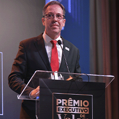 CEO da thyssenkrupp foi eleito Executivo do Ano pelo jornal Valor Econômico