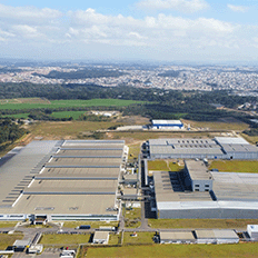 Como a Dunlop transforma o legado de John Boyd Dunlop em pneus do futuro