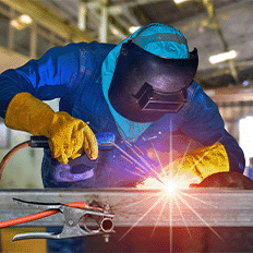 A importância dos técnicos industriais em soldagem para a cadeia produtiva nacional