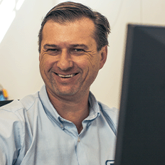 A eficiência energética deixou de ser apenas uma pauta ambiental e se tornou uma estratégia de competitividade