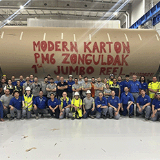 Voith a Modern Karton e a Harbin Electric estão celebrando a partida bem-sucedida da nova máquina XcelLine PM 6  