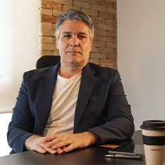 A combinação entre inteligência artificial e automação corporativa representa um novo patamar de eficiência para empresas