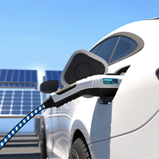 Energia solar em pontos de recarga tem se consolidado como um dos fatores mais determinantes para a sustentabilidade