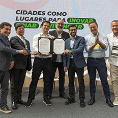 Tecpar e Curitiba firmam parceria para uso de resíduos urbanos com tecnologia