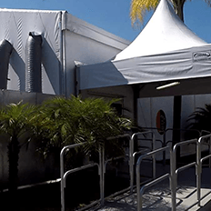 Mercedes-Benz montou ambulatório de campanha para atender funcionários