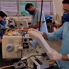 Ford e Troller, em parceria com o Senai, consertam e entregam respiradores na Bahia e Ceará