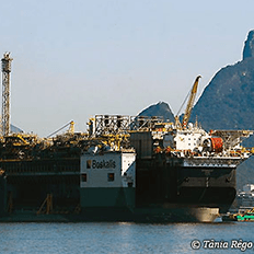 Produção total de petróleo alcançou 56 mil barris por dia (bpd) em abril 