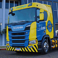 Grupo Charrua recebe o primeiro caminhão a gás da Scania no Sul do País