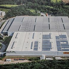 Usina tem potência de 785 kWp e gera 80% de demanda energética da instalação