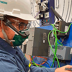 Siemens utiliza óculos de realidade virtual para atender clientes e parceiros