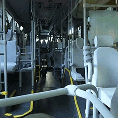 Tecido combatente ao novo coronavírus está sendo testado em ônibus urbano