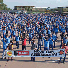 Renault apresenta plano de demissões voluntárias e entra em conflito com funcionários