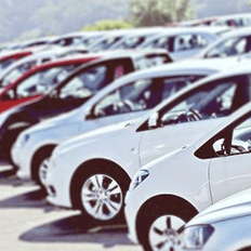 Vendas de veículos novos registraram uma queda de 13,67% em agosto diz  Fenabrave