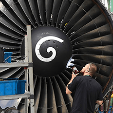 Atividade industrial continua em trajetória de recuperação 