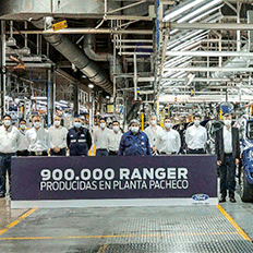 Ford celebra a marca de 900 mil unidades da picape Ranger produzidas na Argentina