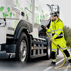 Volvo Trucks inicia processo de teste de caminhões pesados elétricos 