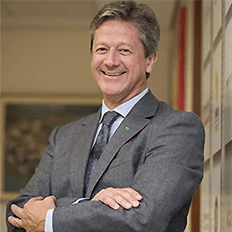 Mês de dezembro registrou o maior volume de emplacamentos de veículos de todo o ano de 2020 revela Fenabrave