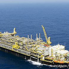 Petrobras registra recordes na produção anual de óleo 