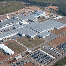 Toyota ajusta para baixo sua projeção de vendas para este ano