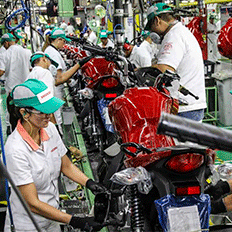 Produção de motos cai pela metade em janeiro