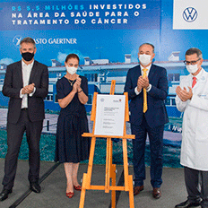 Volkswagen inaugura o Centro de Hematologia e Transplante de Medula Óssea do Hospital Erasto Gaertner no Paraná 