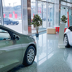 Falta de matéria-prima nas fábricas cobra seu preço nas concessionárias