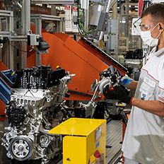 Stellantis inaugura nova linha de produção dos motores GSE Turbo